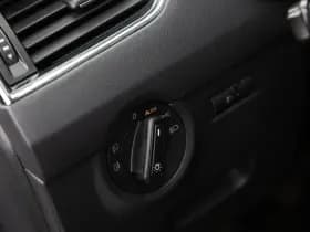 Škoda Octavia Combi 1.6 TDI Greentech Edition Businessline , Panoramadak, Trekhaak, Achteruitrijcamera, thumbnail 20