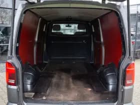 Volkswagen Transporter 2.0 TDI L2H3 Bulli , Dubbele Schuifdeur, Adap. cruise, Camera, Led thumbnail 22