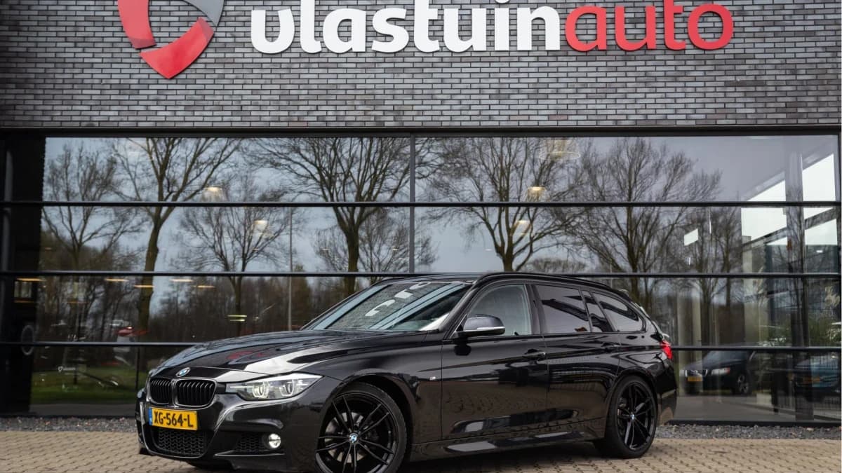 BMW 3 Serie Touring 318i M Sport Edition , Trekhaak, Leer, Carplay, — foto 1