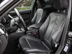 BMW 3 Serie Touring 318i M Sport Edition , Trekhaak, Leer, Carplay, thumbnail 3