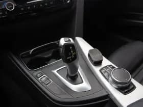 BMW 3 Serie Touring 318i M Sport Edition , Trekhaak, Leer, Carplay, thumbnail 5