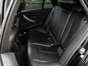 BMW 3 Serie Touring 318i M Sport Edition , Trekhaak, Leer, Carplay, thumbnail 9