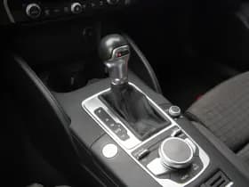 Audi A3 Sportback 1.5 TFSI CoD S-line thumbnail 5