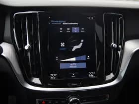 Volvo S60 2.0 T8 AWD Twin Engine R-Design , Panoramadak, Harman/Kardon, Head-up display, Trekhaak, thumbnail 22
