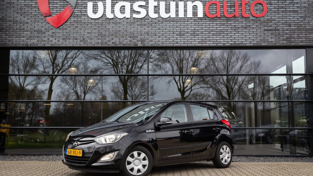 Hyundai I20 1.2i i-Motion Auto verbruikt olie — foto 1