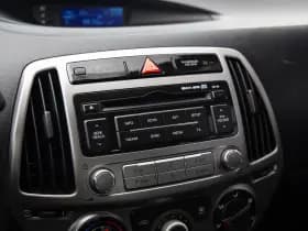 Hyundai I20 1.2i i-Motion Auto verbruikt olie thumbnail 10