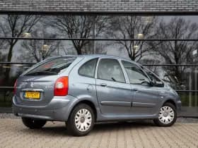 Citroën Xsara Picasso 1.6i-16V Caractère thumbnail 2