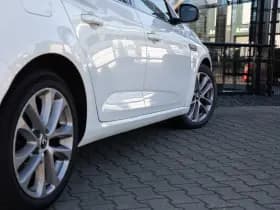 Renault Mégane Estate 1.3 TCe GT-Line , Panoramadak, Bose, thumbnail 9