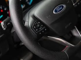 Ford Focus thumbnail 11