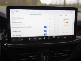 Ford Focus thumbnail 18