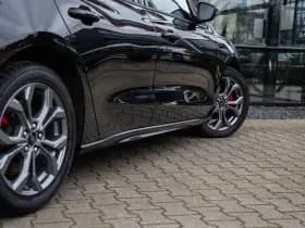 Ford Focus thumbnail 9