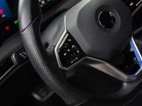 Volkswagen Golf thumbnail 4