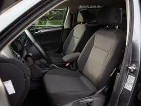 Volkswagen Tiguan thumbnail 3