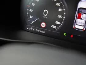 Volvo XC40 thumbnail 13