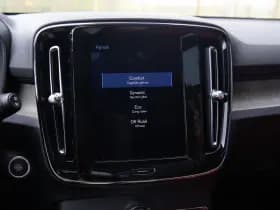 Volvo XC40 thumbnail 23