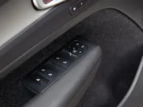 Volvo XC40 thumbnail 27