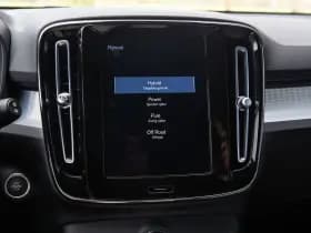 Volvo XC40 thumbnail 22