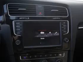 Volkswagen Golf thumbnail 13