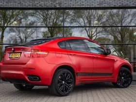 BMW X6 thumbnail 2