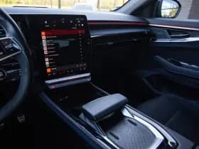 Renault Austral thumbnail 24