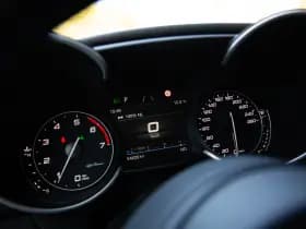 Alfa Romeo Giulia thumbnail 6