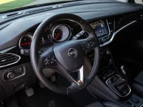 Opel Astra thumbnail 4