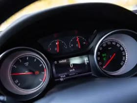 Opel Astra thumbnail 6