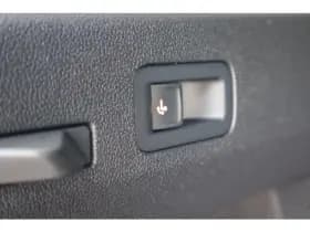 Volkswagen T-Roc thumbnail 26