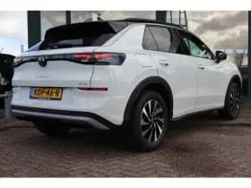 Volkswagen T-Roc thumbnail 8