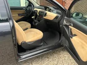 Lancia Ypsilon thumbnail 7