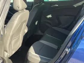 Opel Astra thumbnail 6