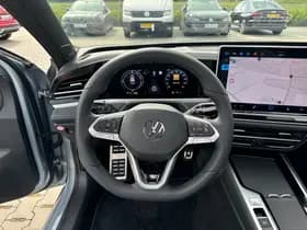 Volkswagen Passat thumbnail 13