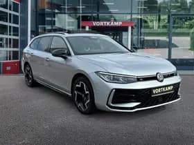 Volkswagen Passat thumbnail 3