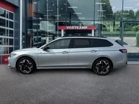 Volkswagen Passat thumbnail 8