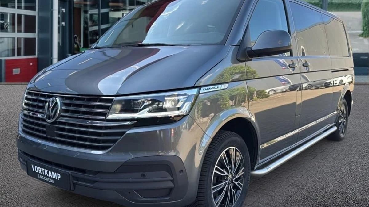 Volkswagen Transporter — foto 1