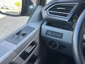 Volkswagen Transporter thumbnail 18