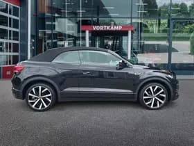 Volkswagen T-Roc thumbnail 4