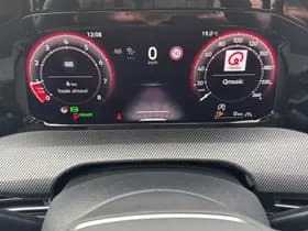 Volkswagen Golf thumbnail 18
