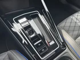 Volkswagen Golf thumbnail 19