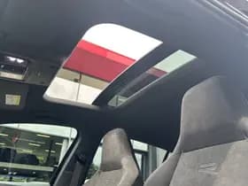 Volkswagen Golf thumbnail 29