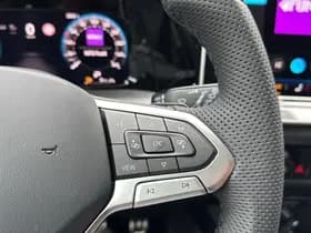 Volkswagen Golf thumbnail 16