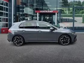 Volkswagen Golf thumbnail 4