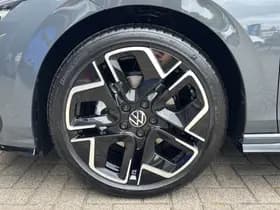 Volkswagen Golf thumbnail 9
