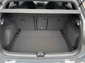Volkswagen Golf thumbnail 10