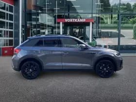 Volkswagen T-Roc thumbnail 4