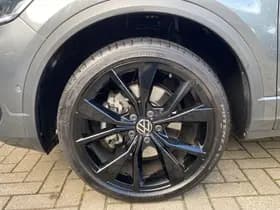 Volkswagen T-Roc thumbnail 9