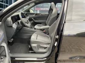 Volkswagen Tiguan thumbnail 11