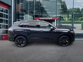 Volkswagen Tiguan thumbnail 4