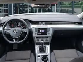 Volkswagen Passat thumbnail 14