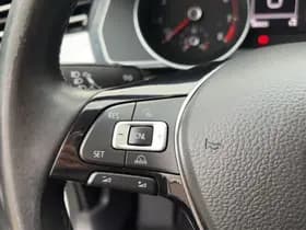 Volkswagen Passat thumbnail 17